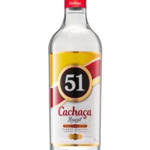 Botella de Cachaça 51, licor brasileño tradicional